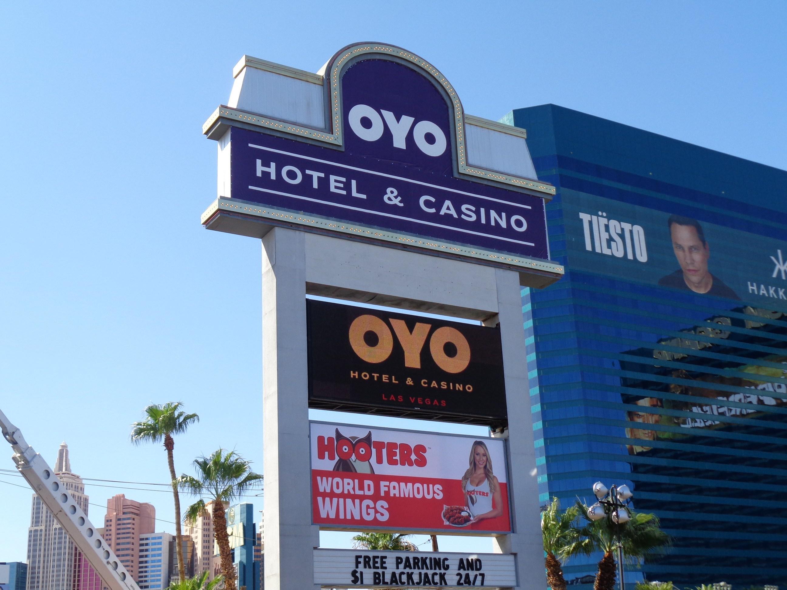Oyo Hotel And Casino Las Vegas Exteriér fotografie